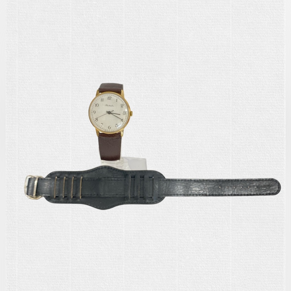 Elegant gold-plated RAKETA soviet watch